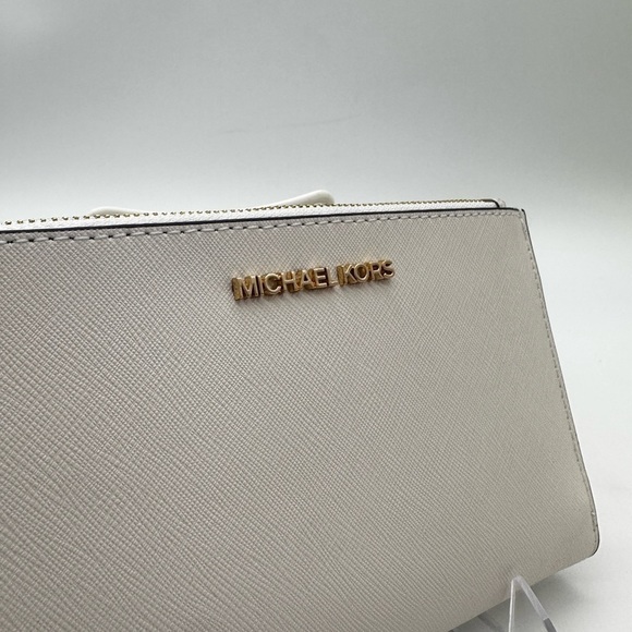 Michael Kors Large Double Zip Wallet Wristlet White - Picture 4 of 11